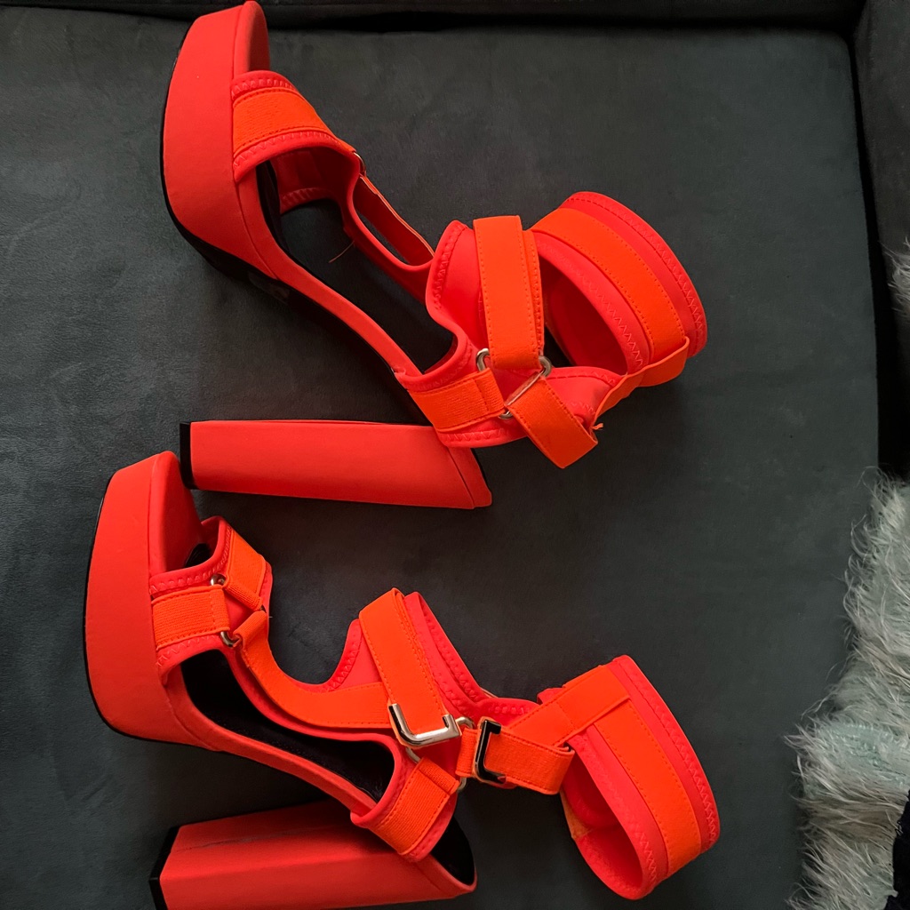 Orange 9